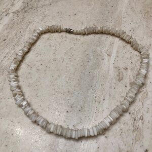 Vintage Beach Surfer Style Puka Hawaiian Necklace